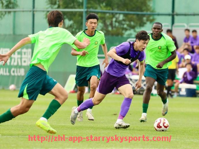 星空体育app-2025年世俱杯比赛射门角度变化统计及射门战术调整